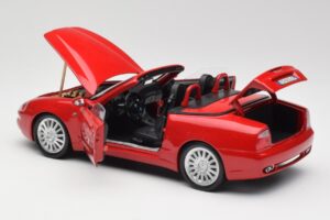 Maserati GT Spyder Rot Bburago 1:18 34097 Metall — Bild 7 von 8