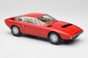 Maserati Khamsin Rot Minichamps 1:18 107123821 Resin — Bild 4 von 6