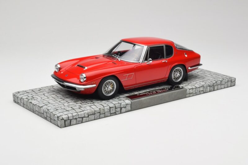 Maserati Mistral Rot Minichamps 1:18 107123422 Resin