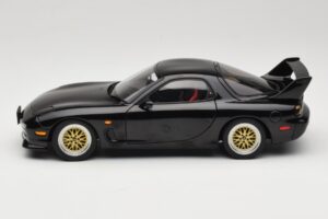 Mazda RX-7 FD Tuned Version Brilliant Black AUTOart 1:18 75968 Metall — Bild 4 von 8