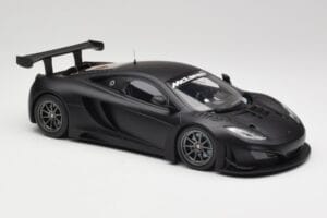 McLaren 12C GT3 Carbon Matt Schwarz Minichamps 1:18 151121390 Metall — Bild 4 von 6