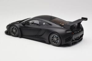 McLaren 12C GT3 Carbon Matt Schwarz Minichamps 1:18 151121390 Metall — Bild 5 von 6