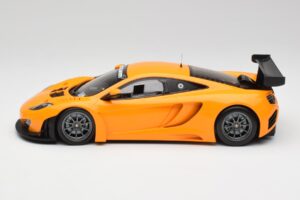 McLaren 12C GT3 Papaya Orange Minichamps 1:18 151121391 Metall — Bild 3 von 6
