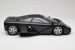 McLaren F1 Dark Blue Metallic Minichamps 1:12 530133128 Metall — Bild 4 von 9