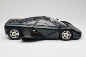 McLaren F1 Dark Green Metallic Minichamps 1:12 530133127 Metall — Bild 4 von 9