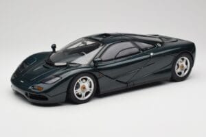 McLaren F1 Dark Green Metallic Minichamps 1:12 530133127 Metall