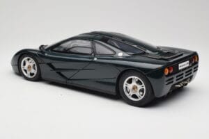 McLaren F1 Dark Green Metallic Minichamps 1:12 530133127 Metall — Bild 8 von 9