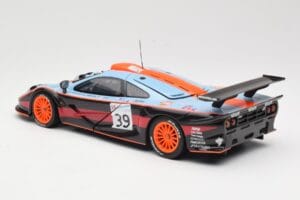 McLaren F1 GTR #39 Gulf R. Bellm / A. Gilbert / M. Sekiya 24 Hours of Le Mans 1997 UT Models 1:18 39725 Metall — Bild 7 von 8