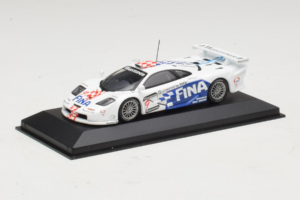 McLaren F1 GTR #9 Fina P. Kox / R. Ravaglia / A. Montermini 24 Hours of Le Mans 1997 Minichamps 1:43 MCLAREN002 Metall — Bild 2 von 5