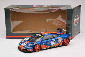 McLaren F1 GTR Gulf #33 R. Bellm / M. Weaver / J-J. Lehto 24 Hours of Le Mans 1996 UT Models 1:18 530161833 Metall — Bild 8 von 8