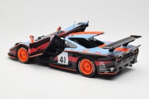McLaren F1 GTR #41 P-H. Raphanel / C. Gounon / A. Olofsson 24 Hours of Le Mans 1997 UT Models 1:18 39727 Metall — Bild 5 von 8