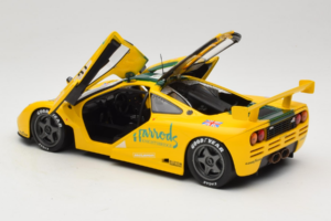 McLaren F1 GTR #51 Mach One Racing Le Mans 1995 UT Models 1:18 530151851 Metall — Bild 5 von 8