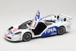 McLaren F1 GTR #9 P. Kox / R. Ravaglia FIA GT Championship 1997 UT Models 1:18 39711 Metall — Bild 2 von 8