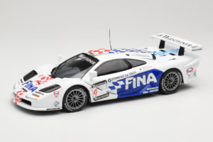 McLaren F1 GTR #9 P. Kox / R. Ravaglia FIA GT Championship 1997 UT Models 1:18 39711 Metall
