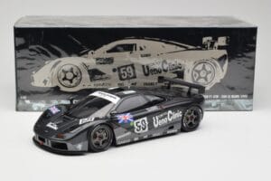 McLaren F1 GTR #59 Ueno Clinic Y. Dalmas / J.J. Lehto / M. Sekiya 24 Hours of Le Mans Winner 1995 Minichamps 1:18 530133559 M — Bild 8 von 8