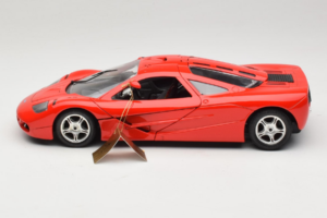 McLaren F1 High Mirror Light Red Guiloy 1:18 67505 Metall — Bild 4 von 8