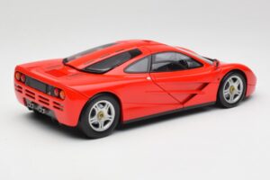 McLaren F1 Magma Rot Minichamps 1:18 530133422 Metall — Bild 3 von 8
