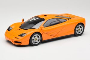 McLaren F1 Orange Minichamps 1:18 530133421 Metall