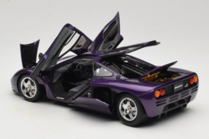 McLaren F1 Lila LCD 1:18 LCD18014-PU Metall — Bild 5 von 8