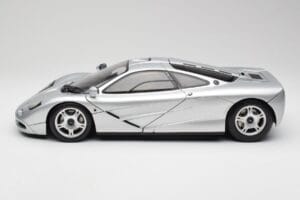 McLaren F1 Silber Minichamps 1:12 530133129 Metall — Bild 4 von 8