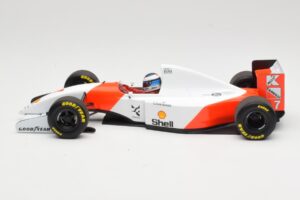 McLaren Ford MP4/8 #7 M. Hakkinen 1993 Minichamps 1:18 530931837 Metall — Bild 3 von 6