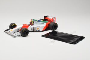 McLaren MP4/8 Ford #8 A. Senna Winner Australian GP 1993 Minichamps 1:18 540933838 Metall — Bild 3 von 7