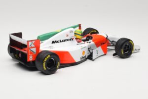 McLaren MP4/8 Ford #8 A. Senna Winner European GP Donington 1993 Minichamps 1:18 540931848 Metall — Bild 2 von 6