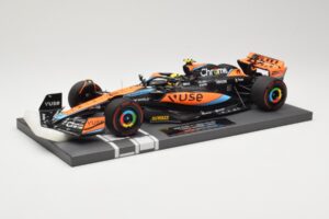 McLaren MCL60 #4 L. Norris F1 2023 Minichamps 1:18 537231804 Metall — Bild 2 von 6
