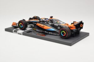 McLaren MCL60 #81 O. Piastri F1 2023 Minichamps 1:18 537231881 Metall — Bild 5 von 6