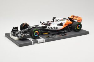 McLaren MCL60 #81 O. Piastri Monaco GP 2023 Minichamps 1:18 537232581 Metall — Bild 2 von 6