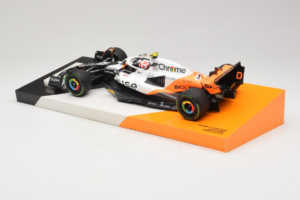 McLaren MCL60 #4 L. Norris McLaren F1 Team Monaco Grand Prix 2023 Minichamps 1:18 533232504 Resin — Bild 5 von 7