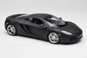 McLaren MP4-12C Matt Satellite Grau Minichamps 1:18 110133024 Metall — Bild 6 von 8