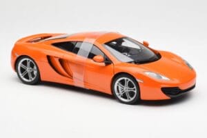 McLaren MP4-12C Orange AUTOart 1:18 76006 Metall — Bild 6 von 8
