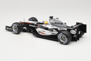 McLaren MP4-20 Mercedes #10 J.P. Montoya F1 2005 Minichamps 1:18 B66962338 Metall — Bild 5 von 6