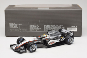 McLaren MP4-20 Mercedes #10 J.P. Montoya F1 2005 Minichamps 1:18 B66962338 Metall — Bild 6 von 6