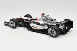 McLaren MP4-20 Mercedes #9 K. Raikkonen F1 2005 Minichamps 1:18 B66962337 Metall — Bild 5 von 6