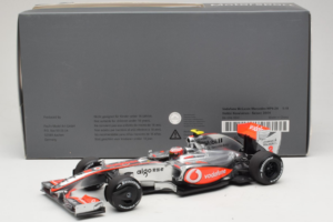 McLaren MP4-24 Mercedes #2 H. Kovalainen F1 2009 Dealer Edition Minichamps 1:18 B66960041 Metall — Bild 6 von 7