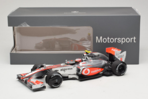 McLaren MP4-24 Mercedes #2 H. Kovalainen F1 2009 Dealer Edition Minichamps 1:18 B66960041 Metall — Bild 7 von 7