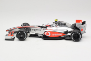 McLaren MP4-24 Mercedes #2 H. Kovalainen F1 2009 Minichamps 1:18 503091802 Metall — Bild 3 von 7