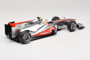 McLaren MP4-25 Mercedes #2 L. Hamilton Vodafone McLaren F1 2010 Minichamps 1:18 530101802 Metall — Bild 2 von 7