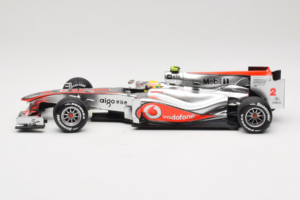 McLaren MP4-25 Mercedes #2 L. Hamilton Vodafone McLaren F1 2010 Minichamps 1:18 530101802 Metall — Bild 3 von 7