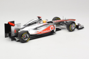 McLaren MP4-26 Mercedes #3 L. Hamilton Vodafone McLaren F1 2011 Minichamps 1:18 530111803 Metall — Bild 2 von 7