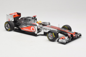 McLaren MP4-26 Mercedes #3 L. Hamilton Vodafone McLaren F1 2011 Minichamps 1:18 530111803 Metall — Bild 4 von 7