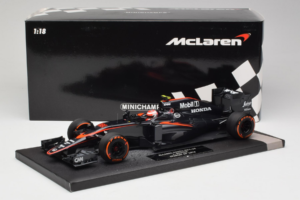 McLaren MP4-30 Honda #22 J. Button McLaren Honda F1 Team Spanish Grand Prix 2015 Minichamps 1:18 537151122 Metall — Bild 7 von 7
