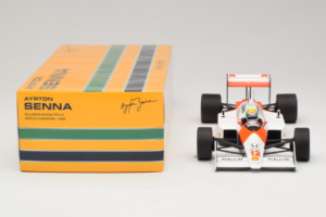 McLaren MP4/4 Honda #12 A. Senna Marlboro McLaren F1 World Champion 1988 Minichamps 1:18 540881812 Metall — Bild 6 von 7