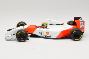 McLaren MP4/8 Ford #8 A. Senna Marlboro McLaren 1993 Minichamps 1:18 540931808 Metall — Bild 3 von 7