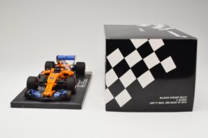 McLaren MCL33 Renault #14 F. Alonso Last F1 Race Abu Dhabi GP 2018 Minichamps 1:18 537183914 Metall — Bild 6 von 6