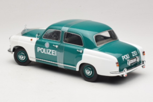 Mercedes 180 Ponton Polizei Revell 1:18 8863 Metall — Bild 5 von 6