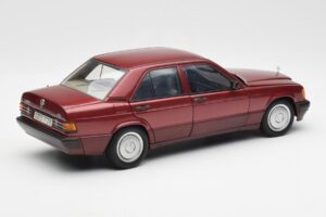 Mercedes 190E W201 2.0 Rot Dealer Edition AUTOart 1:18 B66040383 Metall — Bild 3 von 8