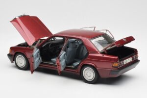 Mercedes 190E W201 2.0 Rot Dealer Edition AUTOart 1:18 B66040383 Metall — Bild 5 von 8